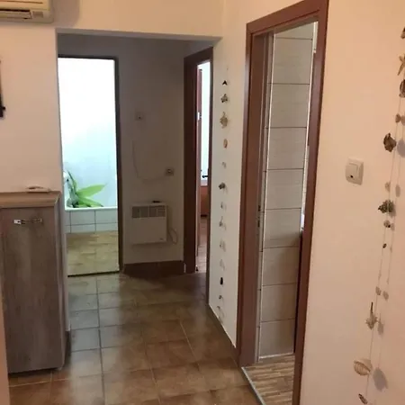 Apartament Anto & Iari *